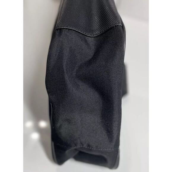 Harley Davidson Black Leather/Canvas Motorcycle Zipper Travel Duffle Biker Bag - Picture 9 of 13